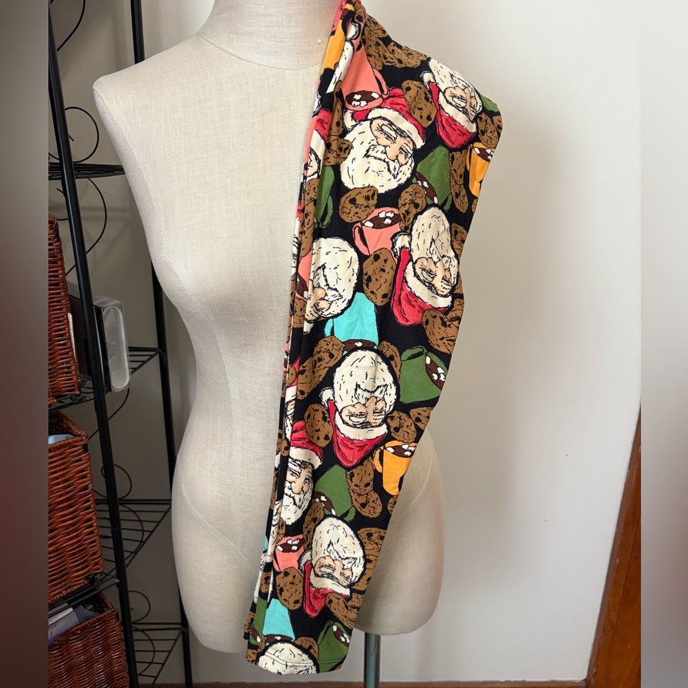 Lularoe Christmas leggings Santa cookies hot cocoa OS one size